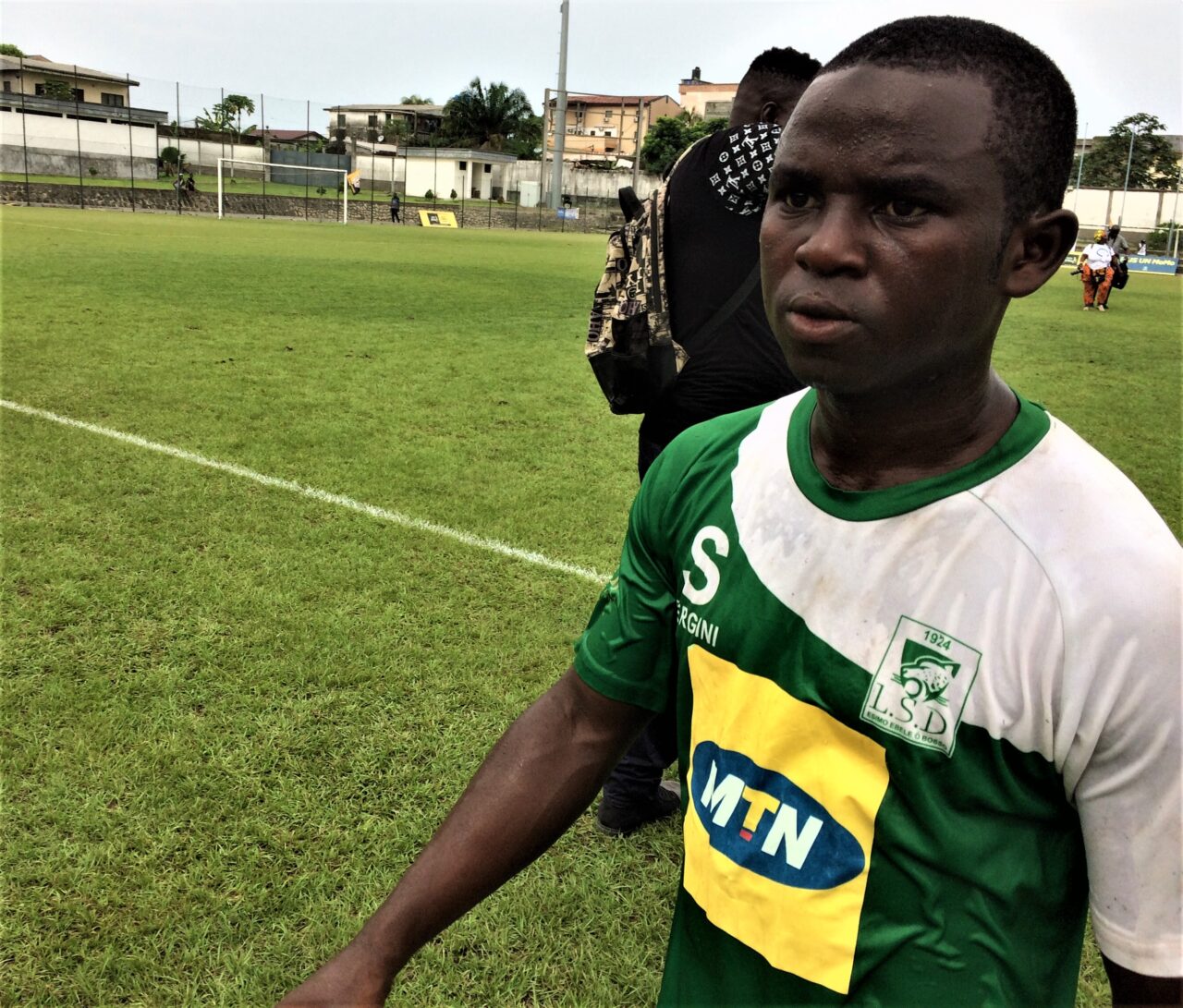 Zapha Hamadou, le milieu de terrain de la formation de Léopard sportif de Douala (1)
