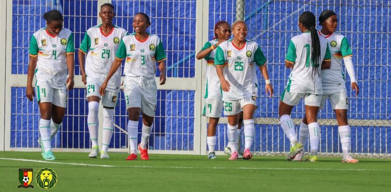 Les Lionnes Indomptables de football féminin
